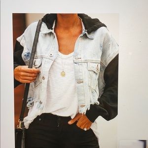 Contrast hooded jacket